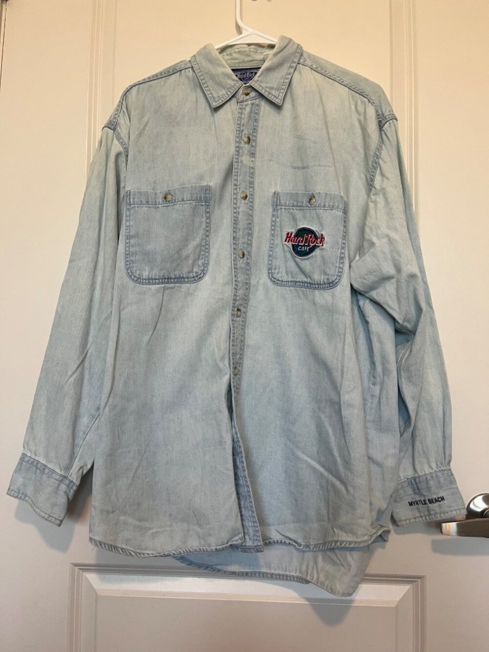 Vintage Hard Rock Cafe Myrtle Beach Denim Shirt Size M 100% Cotton Embroidered